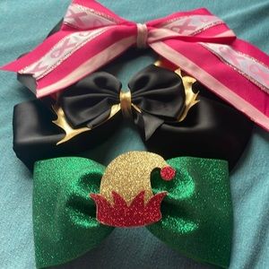 3 mini cheer bows